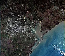Хьюстон со спутника Landsat 7